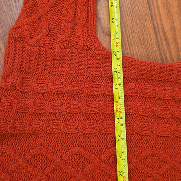 MerSea Lisbon Latice Front Traveler Sweater One Size - Picture 10 of 12